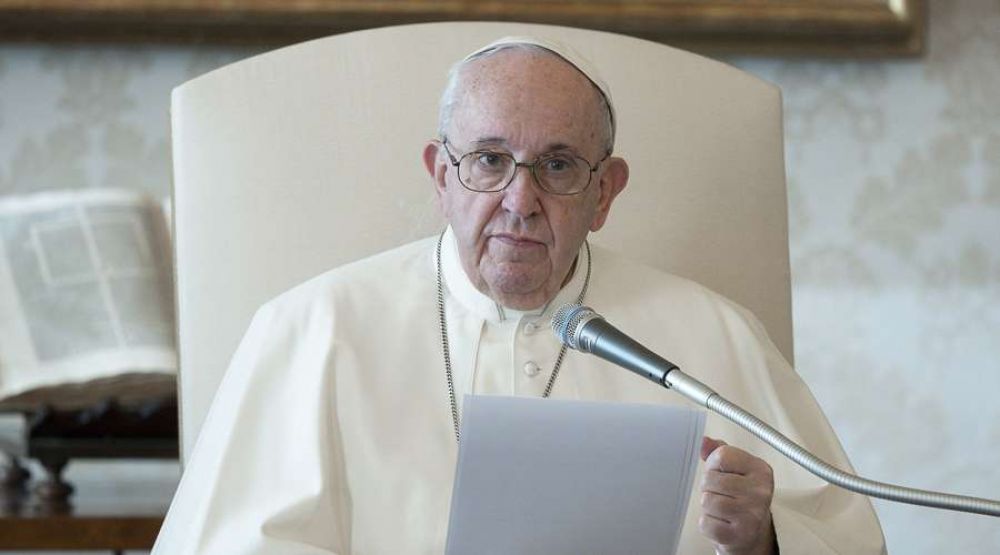 El Papa destaca a jvenes el valor de la pureza y el respeto de la dignidad de la mujer
