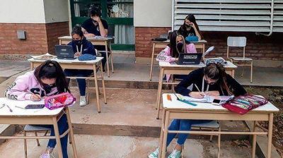 La provincia de Santa Fe comenzar�a el pr�ximo ciclo lectivo el 15 de marzo