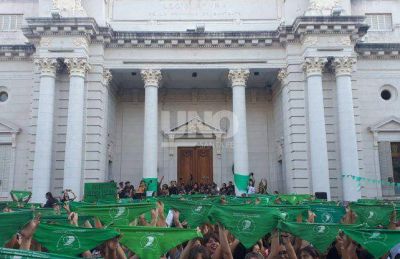Santa Fe se suma a las actividades federales por el aborto legal