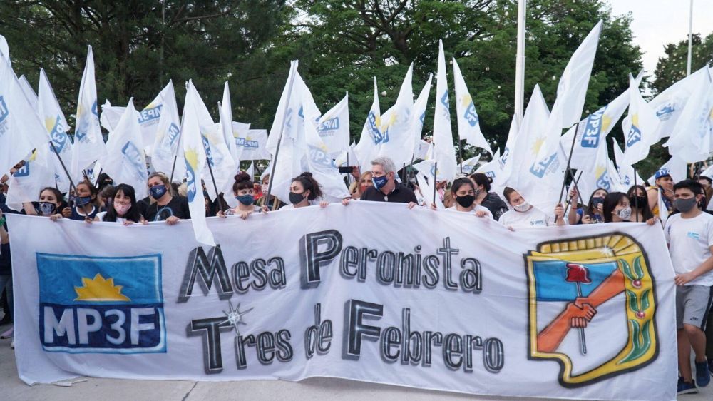 Unin y festejos en Tres de Febrero por el da del militante peronista