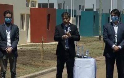 Kicillof en Daireaux: �Nos hemos propuesto hacer m�s de 10 mil viviendas el a�o que viene en toda la Provincia�
