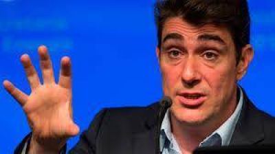 Citaron a indagatoria a Iguacel por la compensaci�n a las empresas de gas