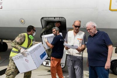 El gobierno prepara la log�stica para vacunar a 5 millones de personas por mes