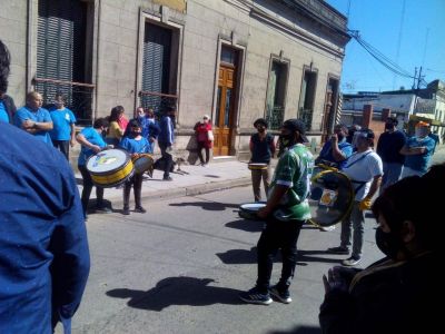 Los municipales retomaron el paro por tiempo indeterminado