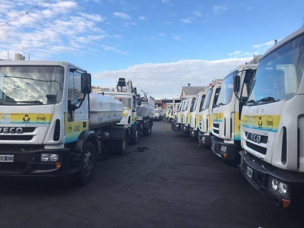 Camioneros en pie de guerra contra Larreta que busca reducir las jornadas a recolectores para recortar sueldos