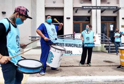 Castex: ATE protest� contra la precarizaci�n municipal