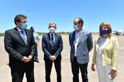 Apertura de un centro log�stico y de desconsolidaci�n de cargas