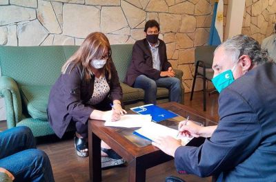 Uthgra firmó un convenio de cooperación con la UNMdP