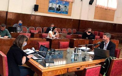 Presupuesto: duras cr�ticas de la oposici�n tras el paso de Fernando Muro por la comisi�n de Hacienda
