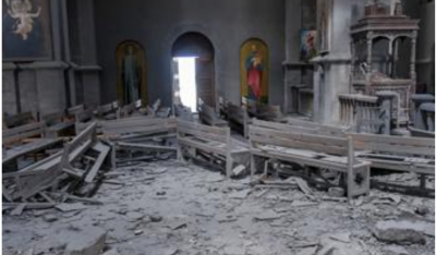 Los armenios cristianos abandonan casas, iglesias y monasterios