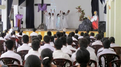 La Corte Suprema autoriza pr�cticas religiosas en las escuelas p�blicas