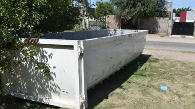 Bateas para deponer residuos voluminosos y restos de poda