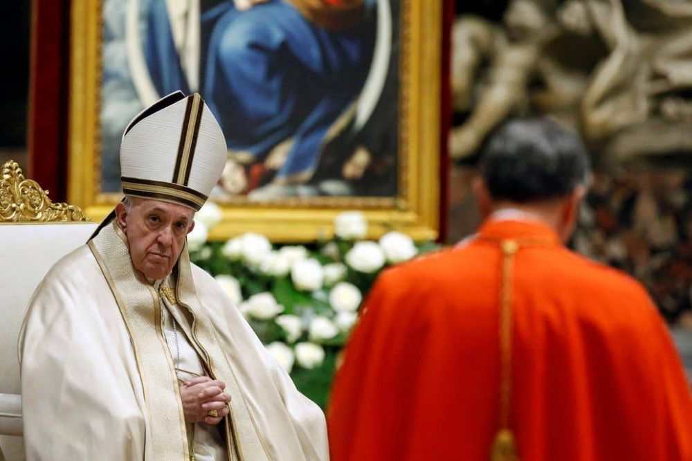 En un consistorio marcado por la pandemia, el Papa cre 13 nuevos cardenales