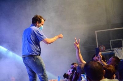 Llamosas agradeci� el apoyo de Fern�ndez y valor� el trabajo 