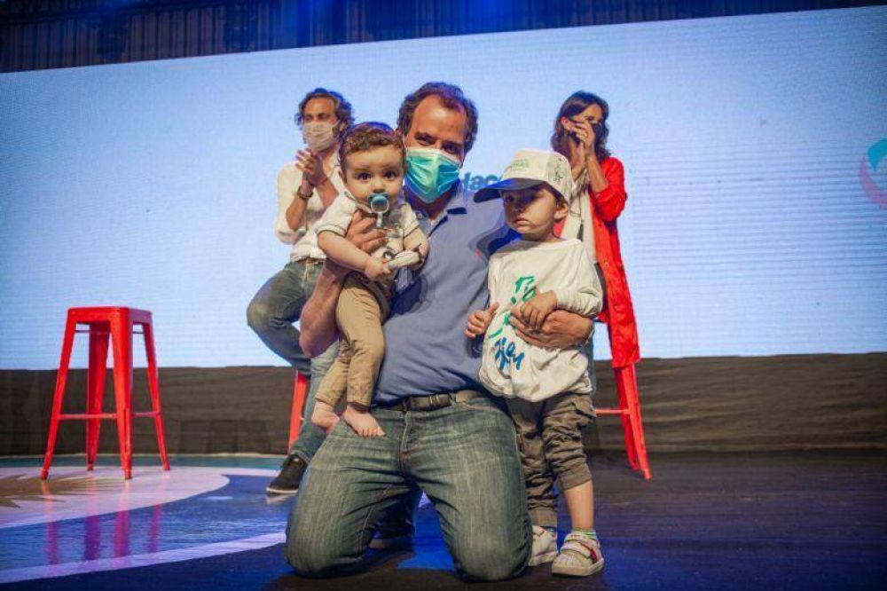 Llamosas, el hombre que logr� unir al peronismo y ser reelegido en R�o Cuarto