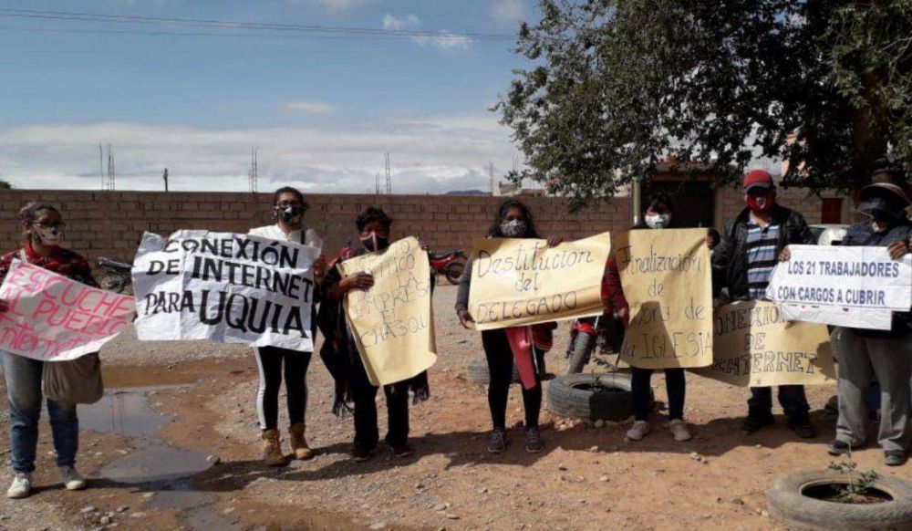 Vecinos de Uqua reclaman conectividad y piden la destitucin del delegado municipal