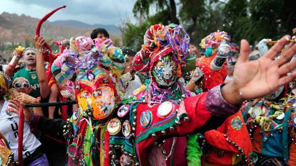 Carnaval 2021: Morales autoriz lo impensado: desentierro del Pujllay con 20 personas