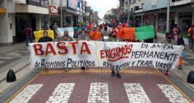 Empleados municipales marchan por las calles de Concepción: piden mejoras salariales
