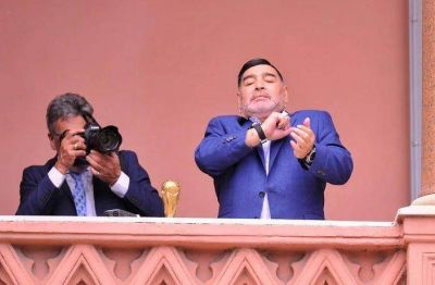 La UNLP entregar�a el t�tulo Doctor Honoris Causa post mortem a Diego Armando Maradona