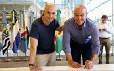 Exintendente PRO se acomoda en CABA de la mano de Larreta