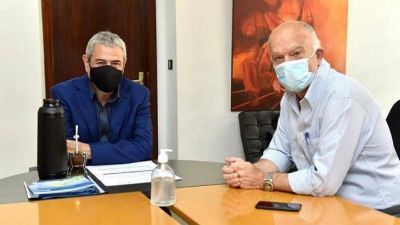  Grindetti y Ferraresi conversaron sobre los planes de vivienda en Lan�s