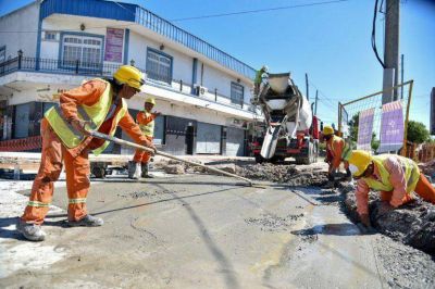 Avance del Plan de Bacheo de Hormig�n en Solano