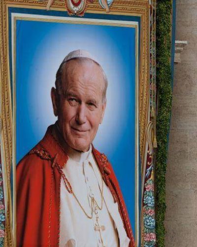 1500 acad�micos polacos defienden a Juan Pablo II ante ataques por Informe McCarrick