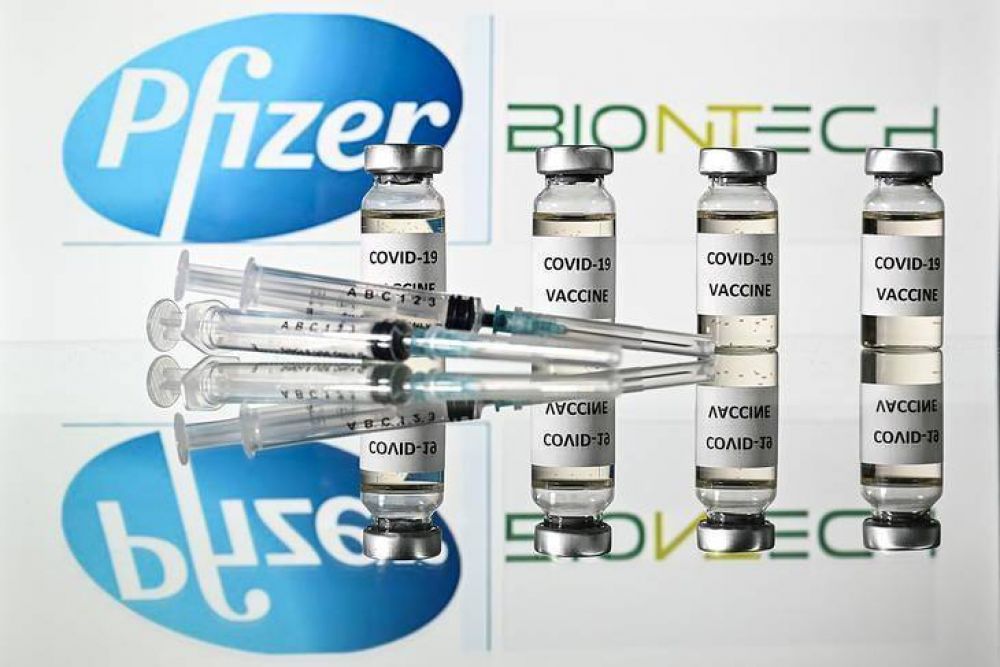 Pfizer present su vacuna para que la apruebe la ANMAT