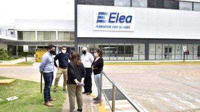 Nardini visit� la planta de Laboratorio Elea