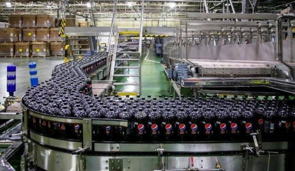 PepsiCo lanza en Espaa en 2021 toda su gama Pepsi en botellas 100% de plstico reciclado
