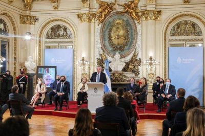 Alberto Fern�ndez recibir� el jueves a la Comisi�n Beraldi que le propuso crear un tribunal previo a la Corte Suprema