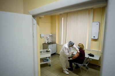 Los dos escenarios que maneja el gobierno para empezar la vacunaci�n