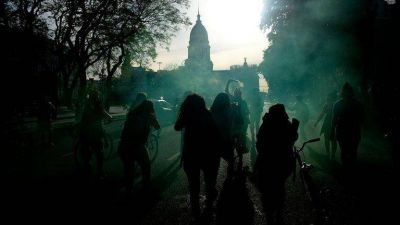 Proponen cambios de �ltimo momento al proyecto de ley del aborto para garantizar la sanci�n