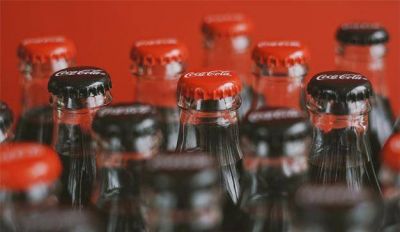 Coca-Cola destapa un efervescente 