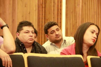 Panaderos. Soldaron portones, cambiaron cerraduras y por Whatsapp despidieron al personal
