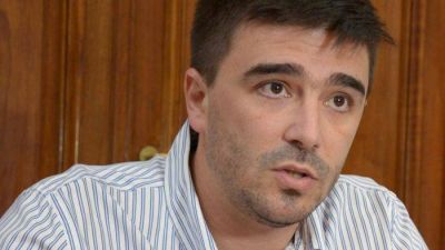 �El intendente de Olavarr�a panqueque� su postura en torno a las PASO?