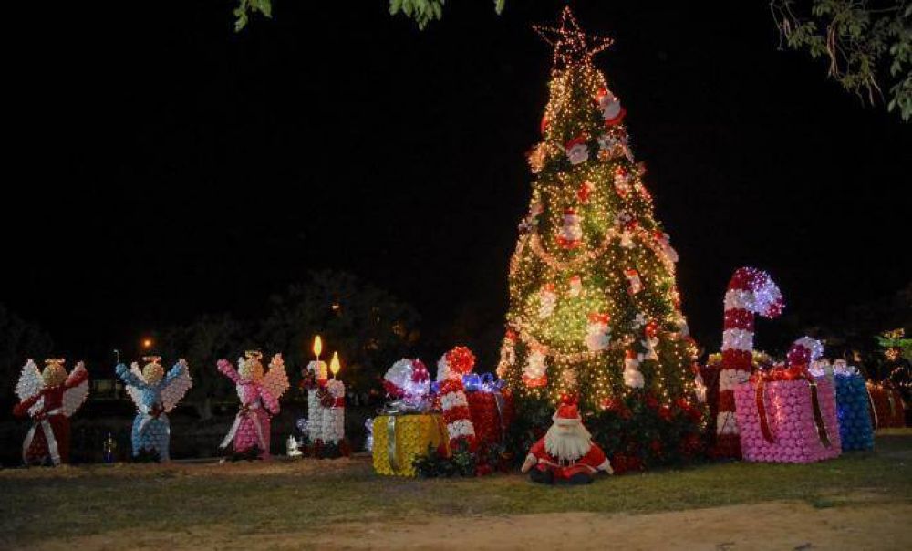 Expo Eco Navidad: exhiben en Resistencia adornos navideos realizados con material reciclado