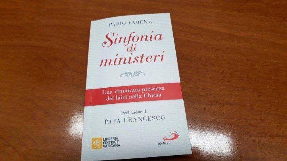 El Papa: Dar m�s espacio a los laicos en la Iglesia