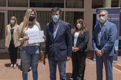 San Isidro reconoció a voluntarios que colaboraron con el sistema de salud durante la pandemia