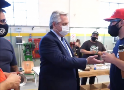 En su paso por La Matanza, Alberto Fern�ndez visit� la Cooperativa Cimarr�n de Aldo Bonzi