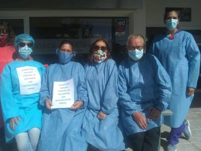 En Claromecó también se sintió el reclamo de enfermeros
