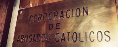 Abogados cat�licos: El aborto legal determina un 
