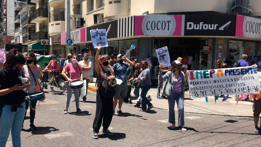  Protesta de docentes en Avellaneda