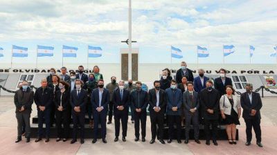 Alberto Fern�ndez anunci� desde Tierra del Fuego la construcci�n de 