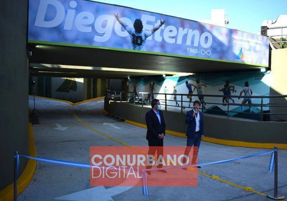 Andreotti y Massa inauguraron el tnel de la calle Martn Rodrguez, que lleva el nombre de Diego Maradona