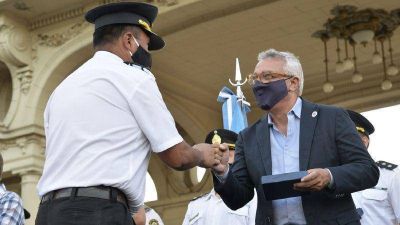 Julio Zamora reconoci� la labor de la Polic�a de la Provincia de Buenos Aires al servicio de la comunidad de Tigre