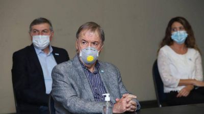 El gobernador Schiaretti esperar� para colocarse la vacuna Sputnik V