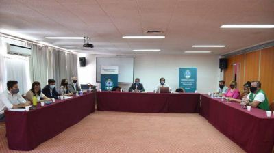 Mendoza: Tres gremios consideraron insuficiente la oferta salarial del Gobierno