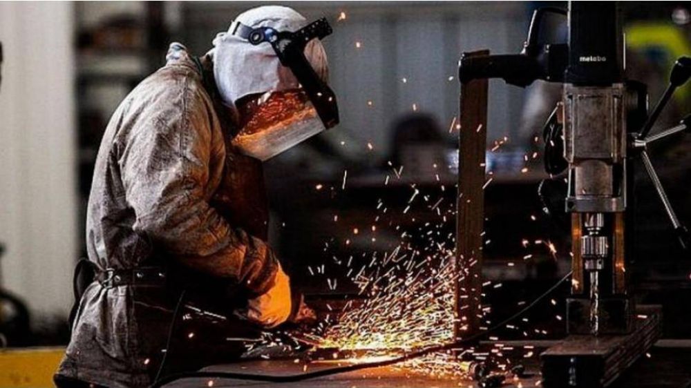 El consumo empez� a aportar y el PBI creci� en noviembre