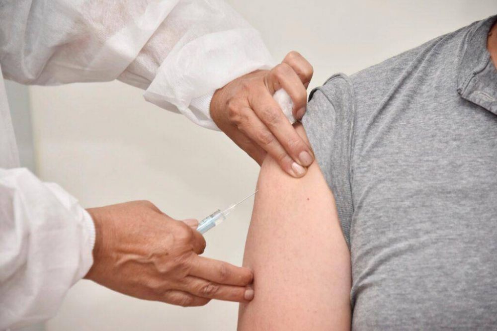 Se aplicaron las primeras vacunas contra Covid-19 en Malvinas Argentinas